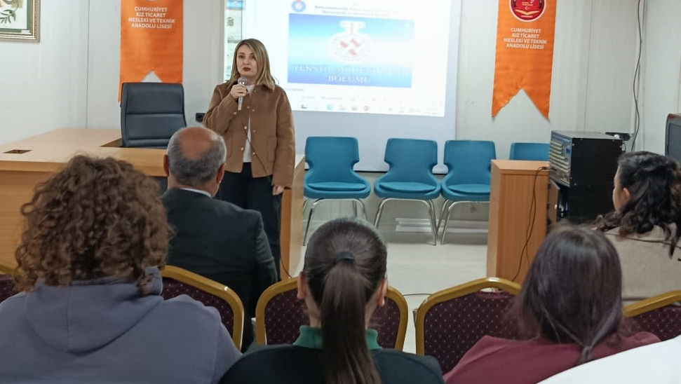 İçimizden Biri” Projesi Kapsamında Söyleşi Gerçekleştirildi.